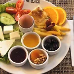Atasehir The Place Aparthotel 2*