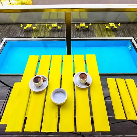 Apartahotel Atasehir The Place 2*