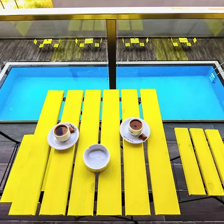 Hotel apartamentowy Atasehir The Place 2*
